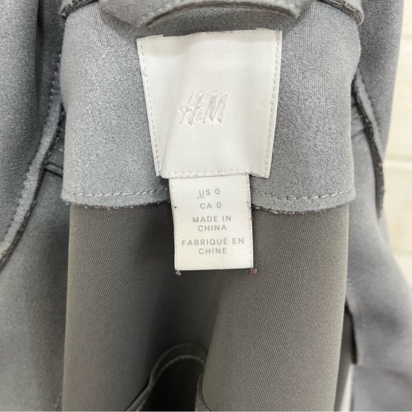 H&M Gray Faux Suede Open Crop Long Sleeve Jacket - Picture 10 of 11